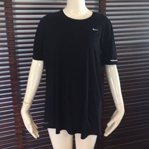 Nike dri-fit top
